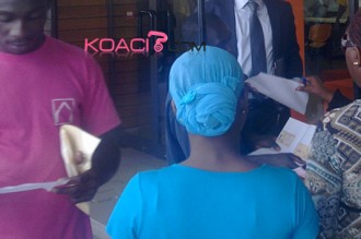 Côte dÂ’Ivoire :Concours dÂ’entrée en 6 ème, des parents dÂ’élèves prennent d'assaut des centres dÂ’examen